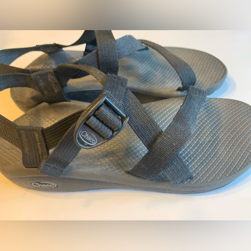 Chaco Black Z Cloud Adjustable Strap Hiking River Sandals - women 10